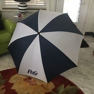 HASS. JORDEN.   MENS GOLF LARGE UMBRELLA . New blue n white